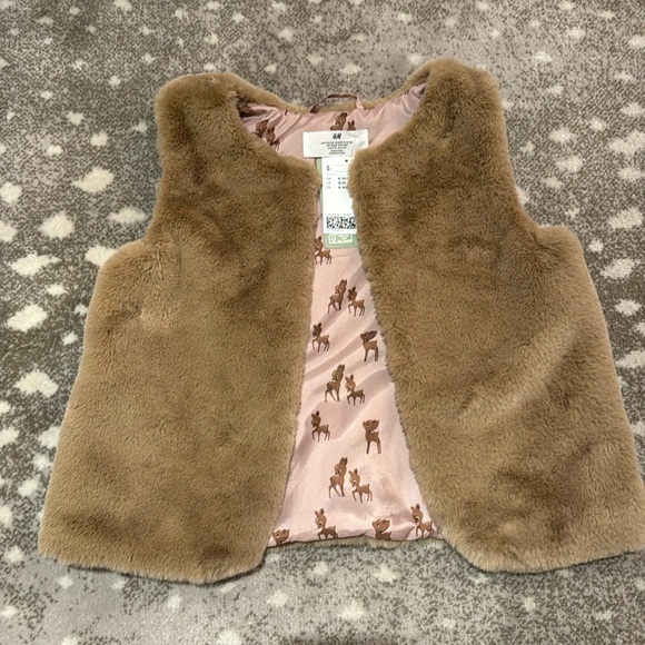 Kids faux fur vest - Picture 1 of 3